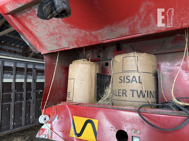 new-holland-664-image-21