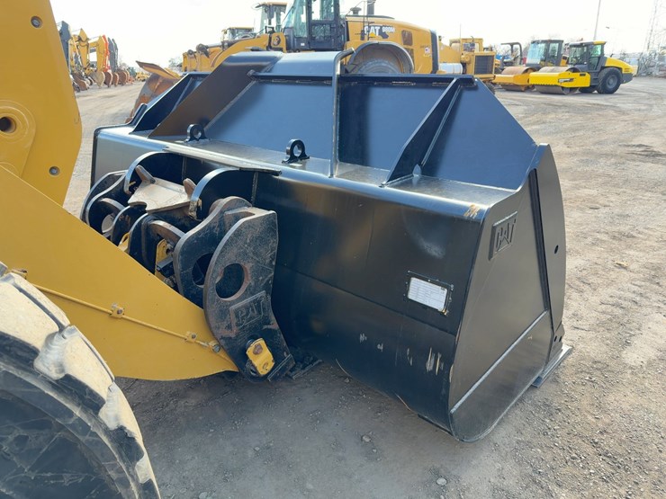 2017-caterpillar-950m-image-11