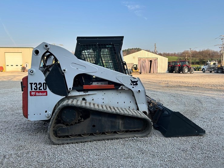 bobcat-t320-image-5