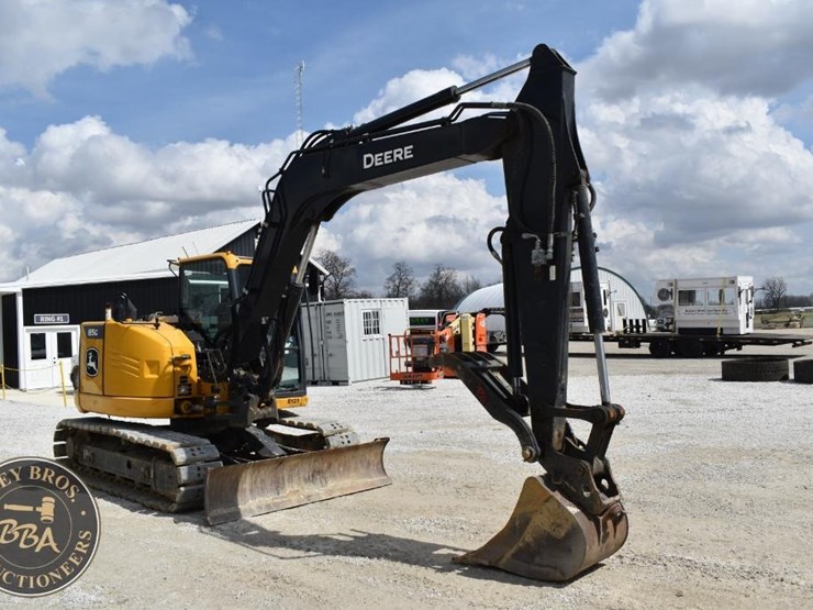 2021-deere-85g-image-12