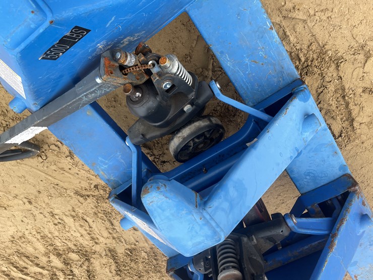 #3919-•-(3)-lift-rite-5,500-lbs.-pallet-jacks-image-11