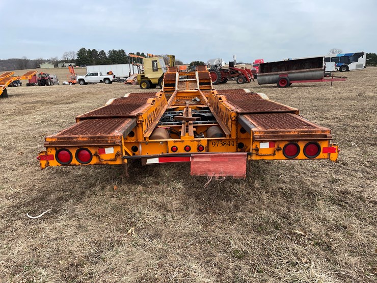 #154-•-2005-delavan-semi-truck-auto-hauler-trailer-(delay-in-title)-image-7