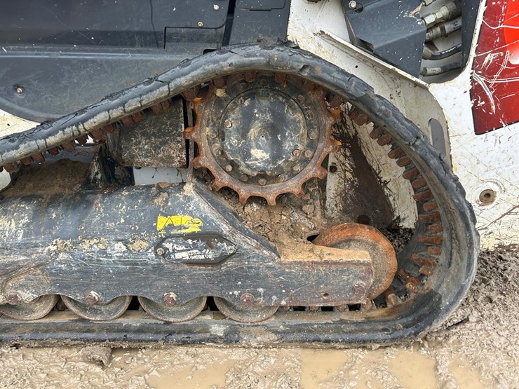 2022-bobcat-t66-image-19