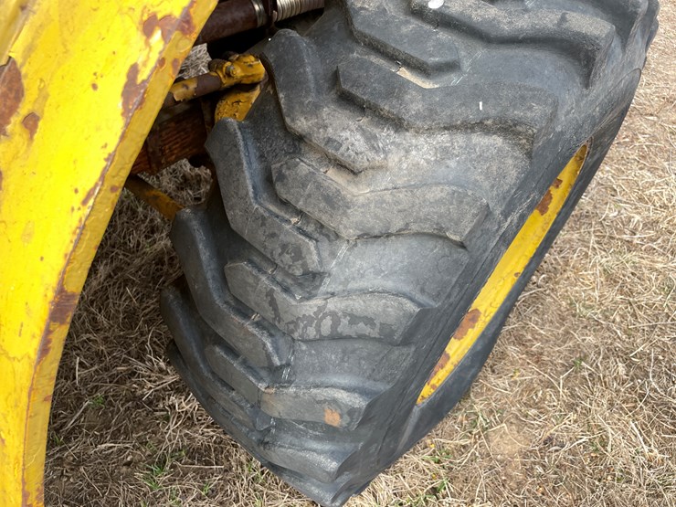 #173-•-otis-ut-50-gas-powered-rough-terrain-forklift-image-47