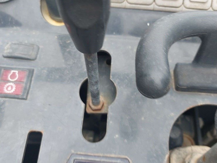 bobcat-mt85-image-15