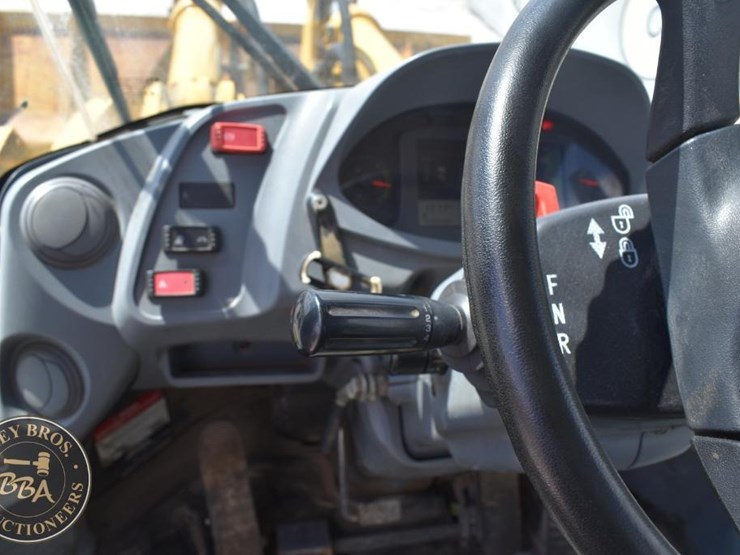 2015-kawasaki-95z7-image-47