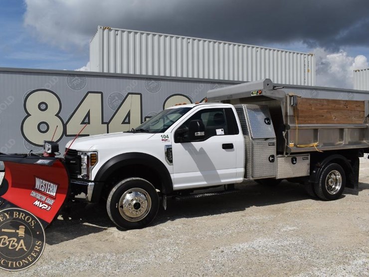 2018-ford-f550-sd-image-2