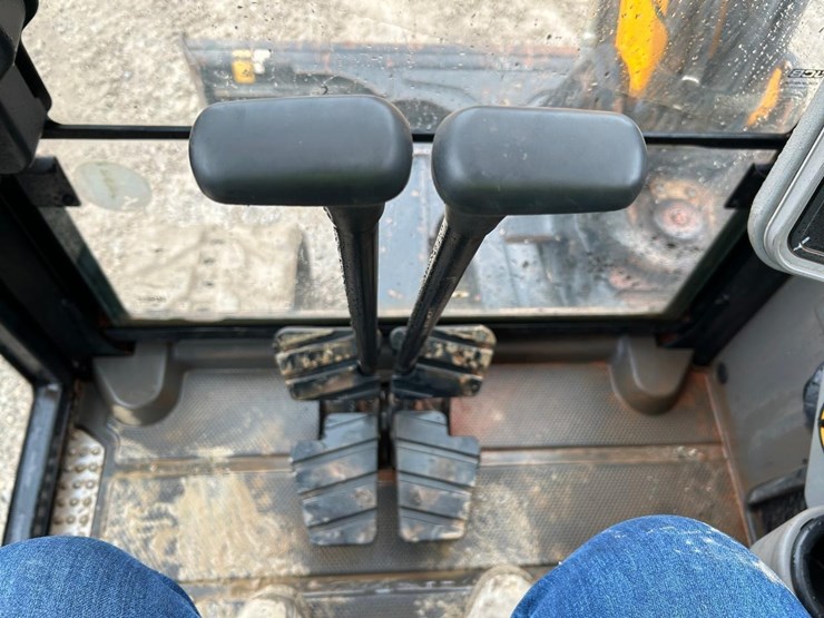 2022-jcb-50z-1-image-26