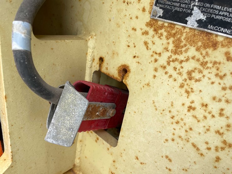 2014-jlg-2630es-image-24