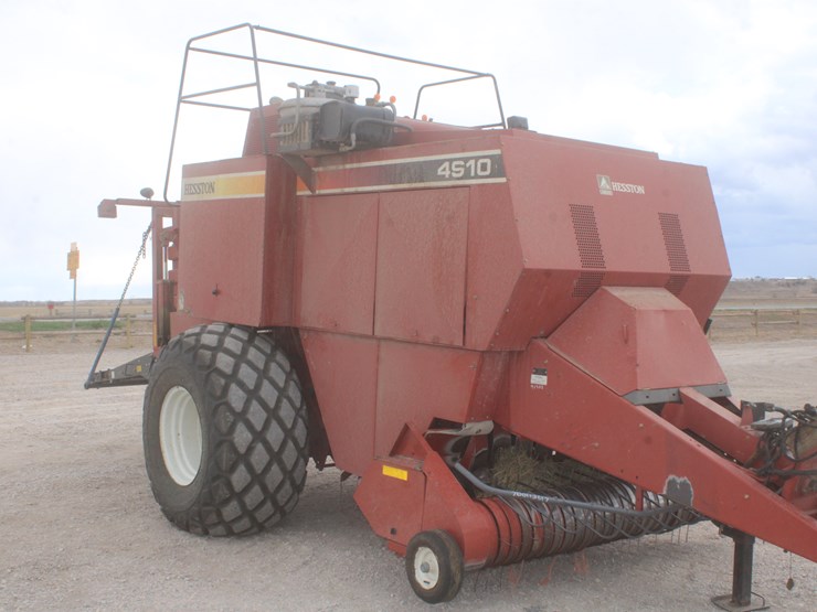 hesston-4910-image-66