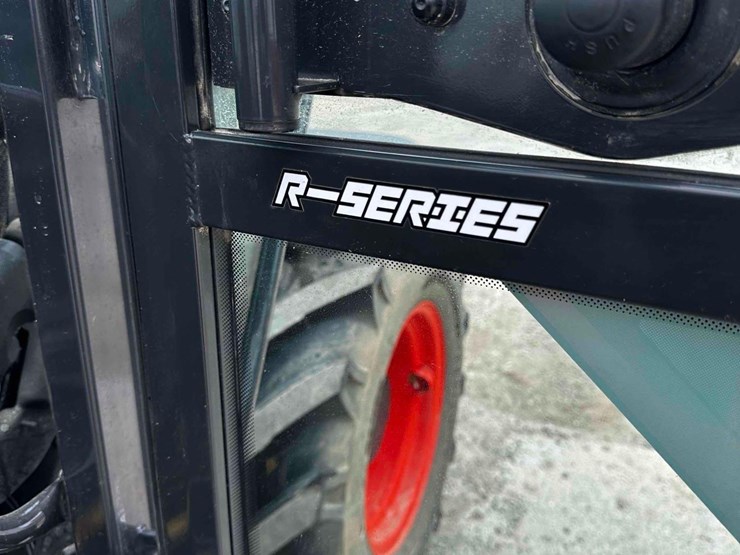 2022-bobcat-tl619-image-20