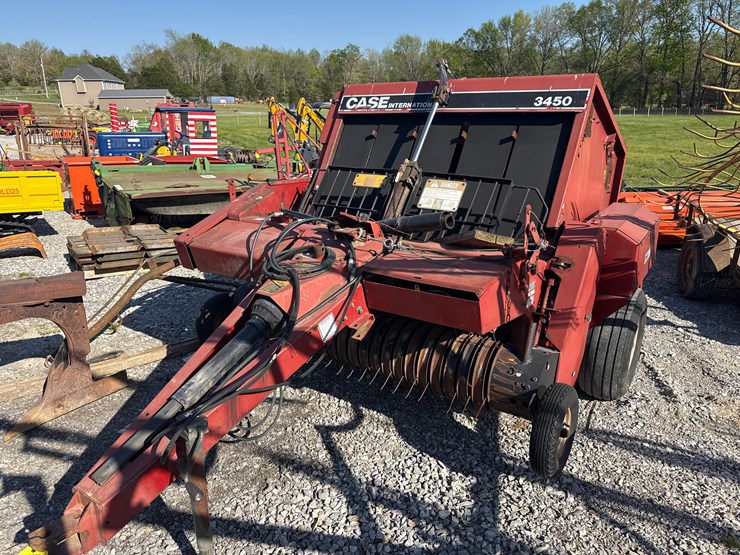 case-ih-3450-image-1