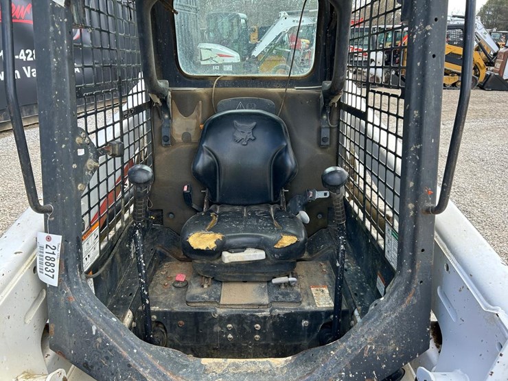 bobcat-t550-image-12