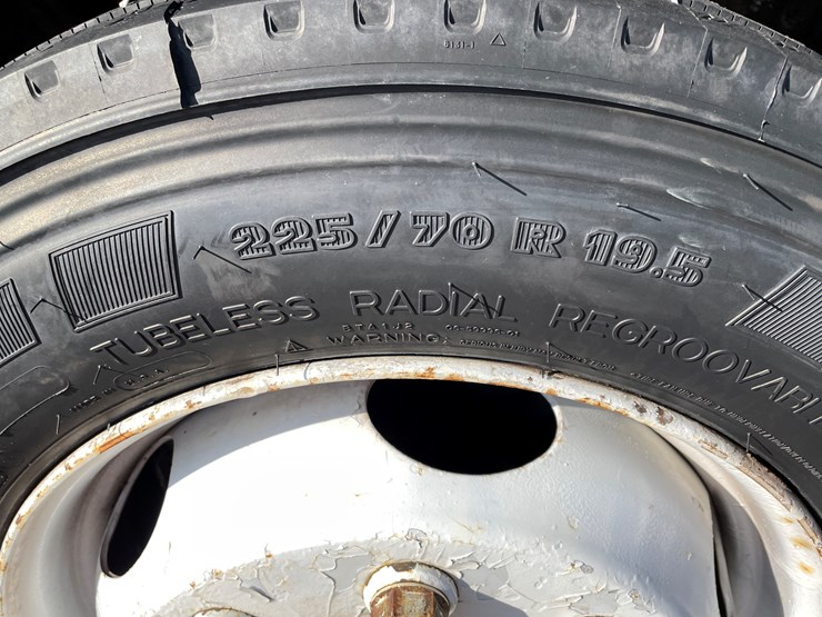 #164-•-2005-freightliner-box-truck-(has-wi-title)-image-41