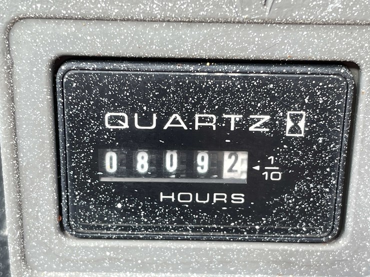 2014-jlg-1930es-image-9