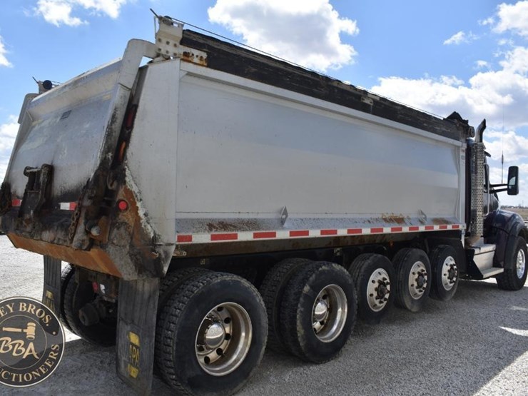 2019-kenworth-t880-image-12