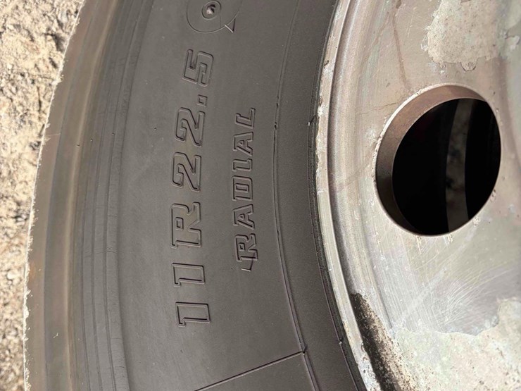 2019-freightliner-cascadia-single-axle-road-tractor-image-20