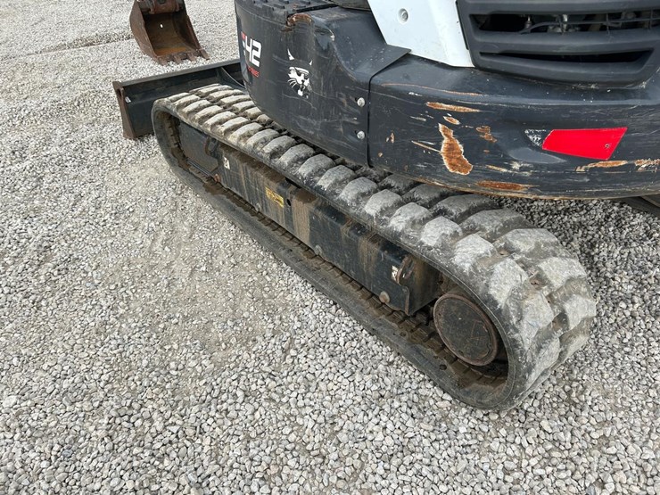 2022-bobcat-e42-image-15