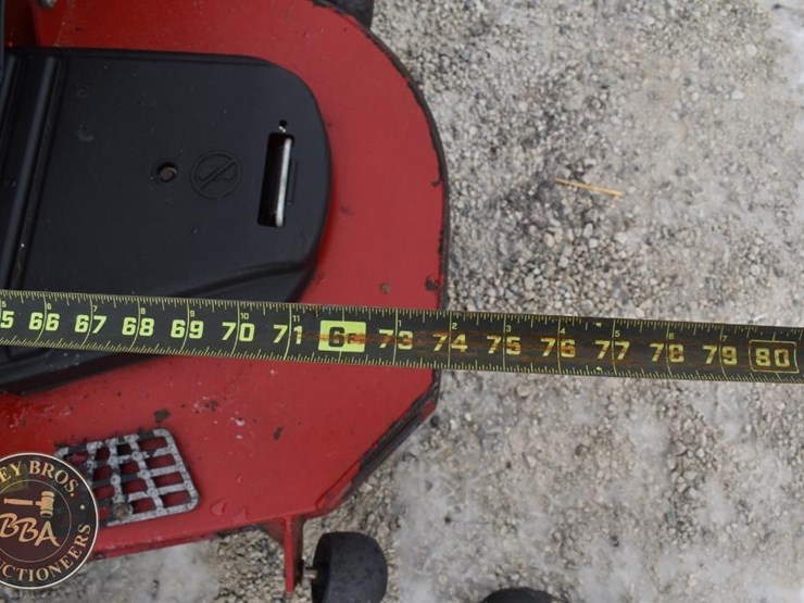 2022-exmark-lzx921gka726a1-43327-image-28