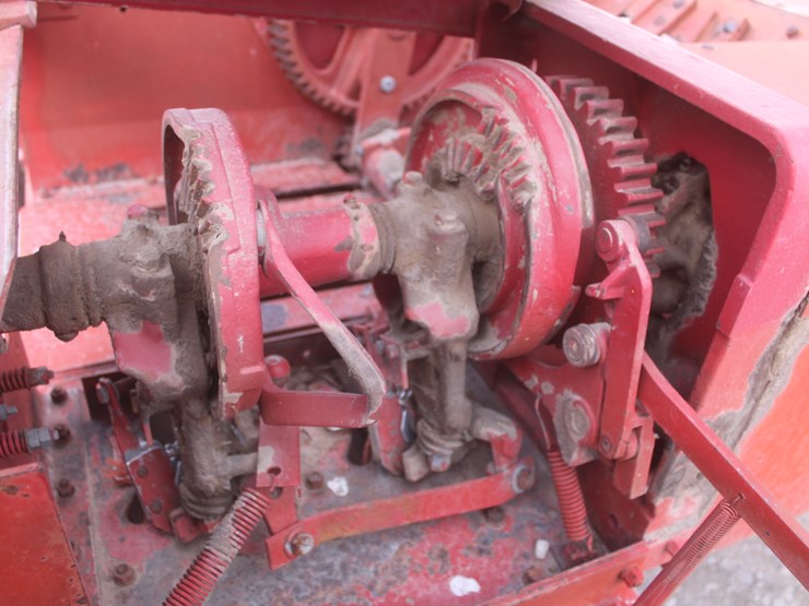 international-430-image-24