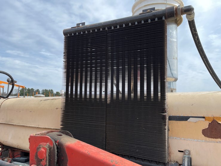 #175-•-case-830-diesel-tractor-image-14