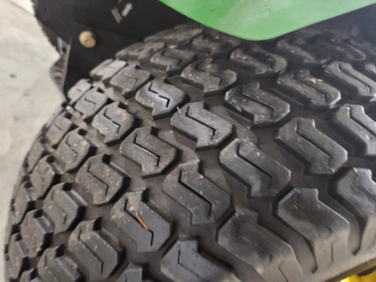 john-deere-445-image-31