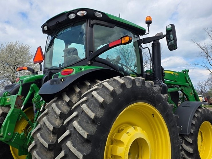 2021-john-deere-6230r-image-21