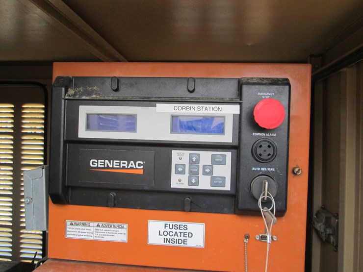 2007-john-deere-4024t-image-16