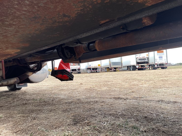 1989-peterbilt-379-image-62