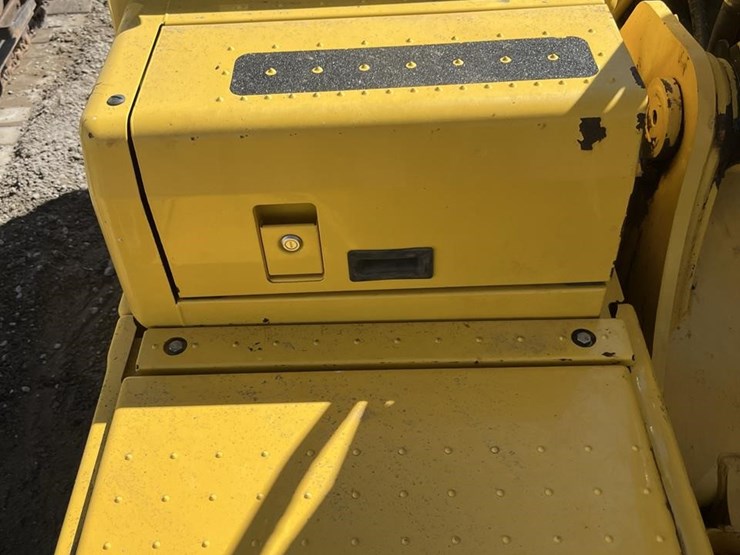 2018-komatsu-pc210-lc-11-image-27