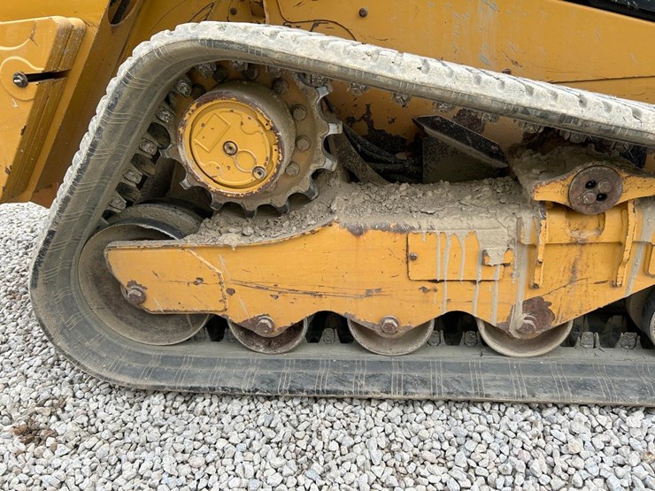 2017-caterpillar-259d-image-14