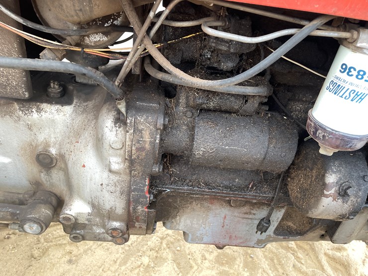 massey-ferguson-230-image-50