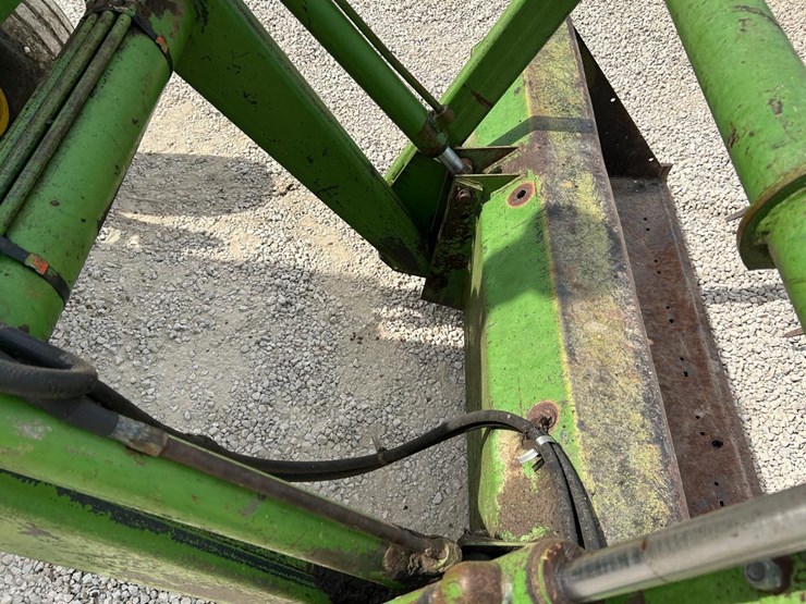 john-deere-4020-image-10