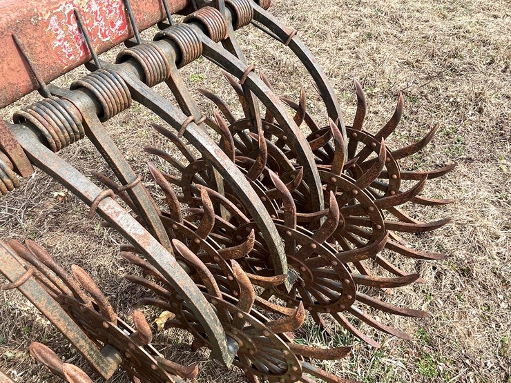 #210-•-m-&-w-3-point-rotary-hoe-image-16