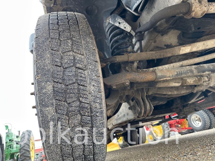 2018-ram-3500-slt-image-6