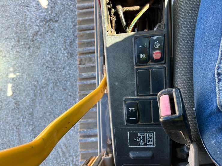 volvo-ec210cl-image-29