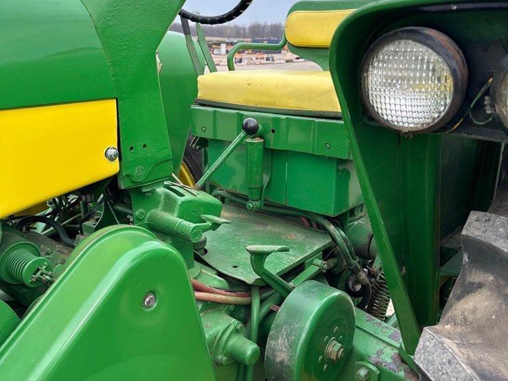 john-deere-730d-image-15