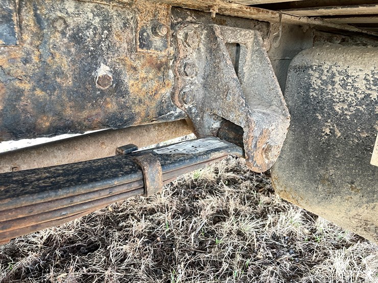 #164-•-2005-freightliner-box-truck-(has-wi-title)-image-36