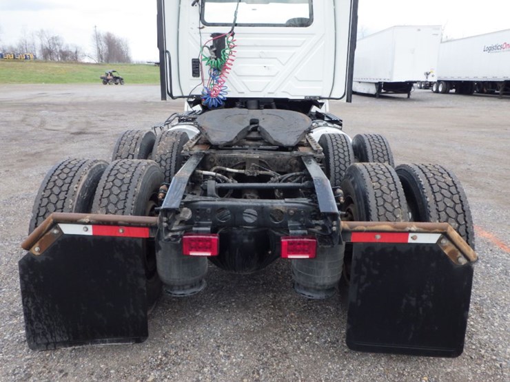 2019-international-lt-image-12