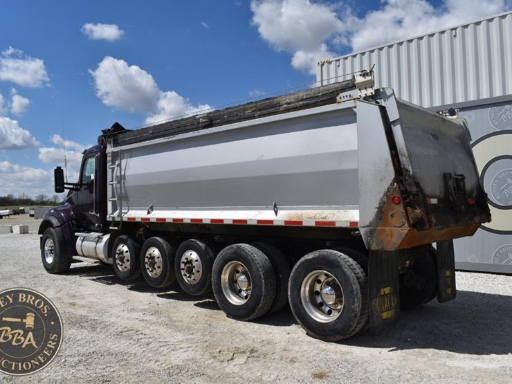 2019-kenworth-t880-image-9