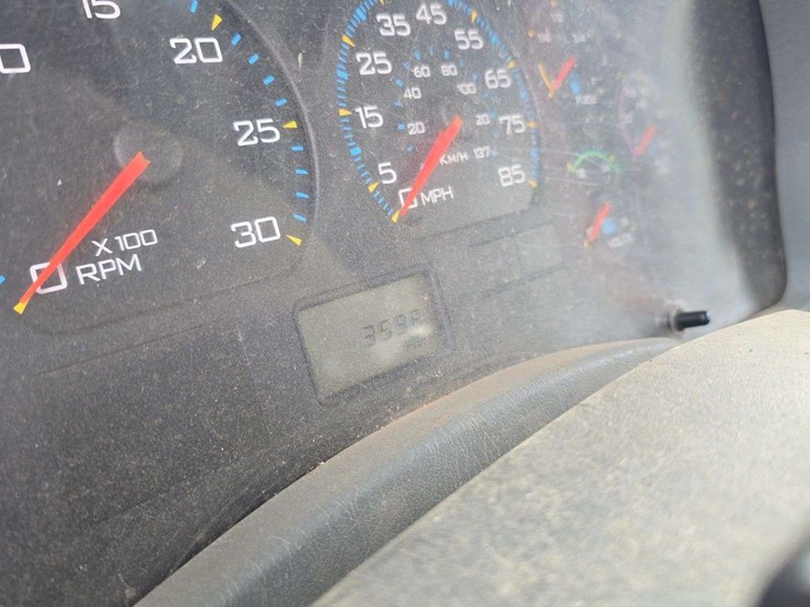 2006-international-8600-image-21