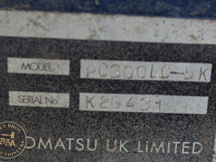 komatsu-pc300-5k-image-42