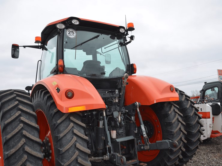 kubota-m7-171-premium-image-13