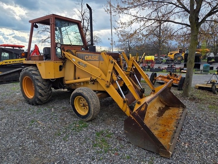 1990-case-480f-image-2