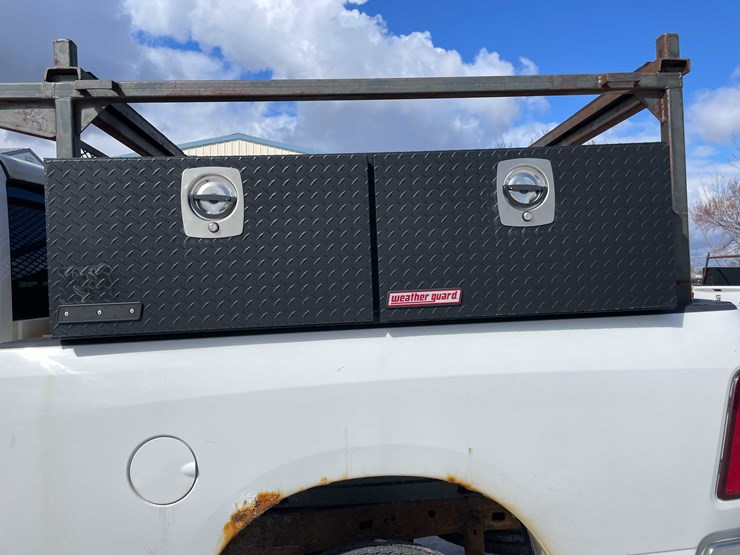 2015-dodge-2500-image-98