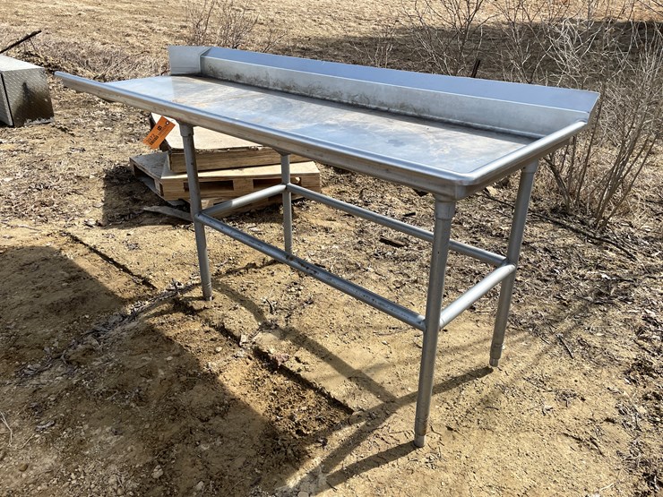 #3972-•-stainless-steel-prep-table-image-1