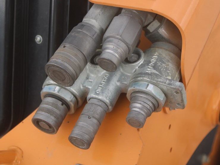 2022-case-sr210b-image-16