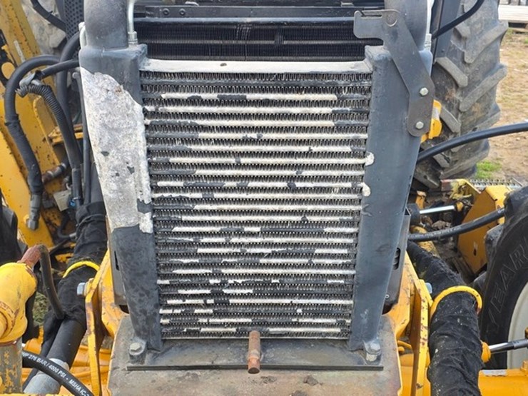 2006-new-holland-ts135a-image-53