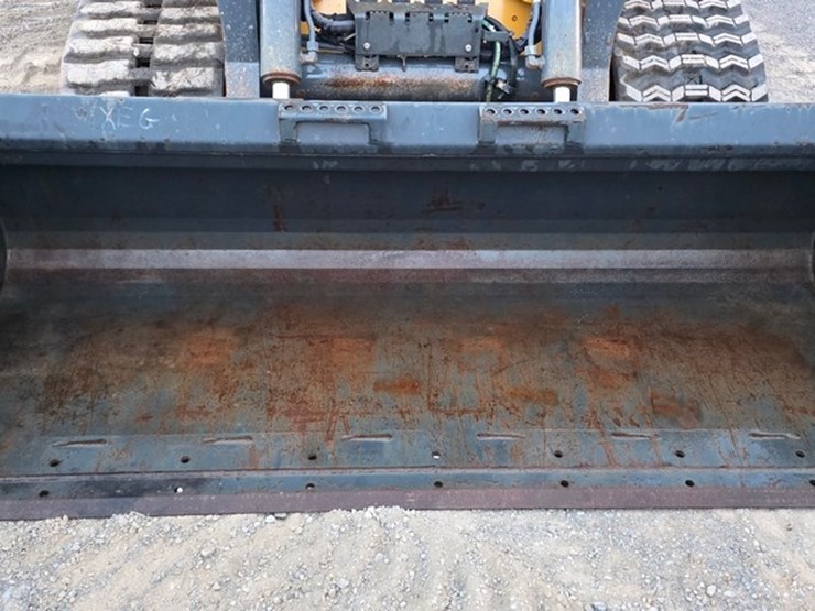 2023-deere-331g-image-36