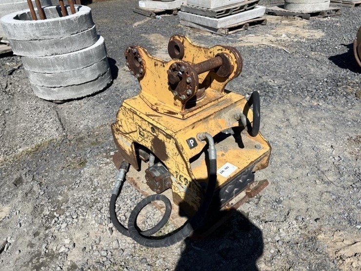 bti-tc91-plate-compactor-image-2